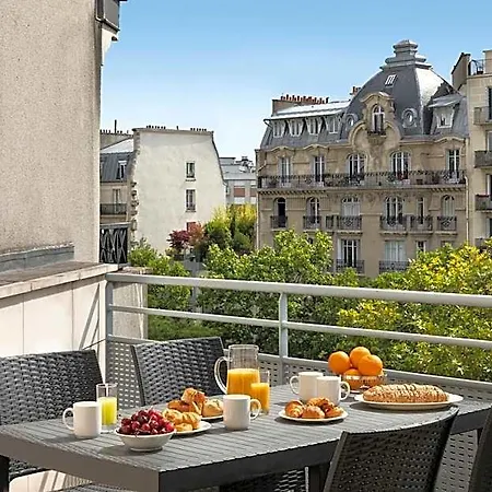 Citadines Bastille Marais 3*