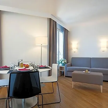 Aparthotel Citadines Bastille Marais 3*